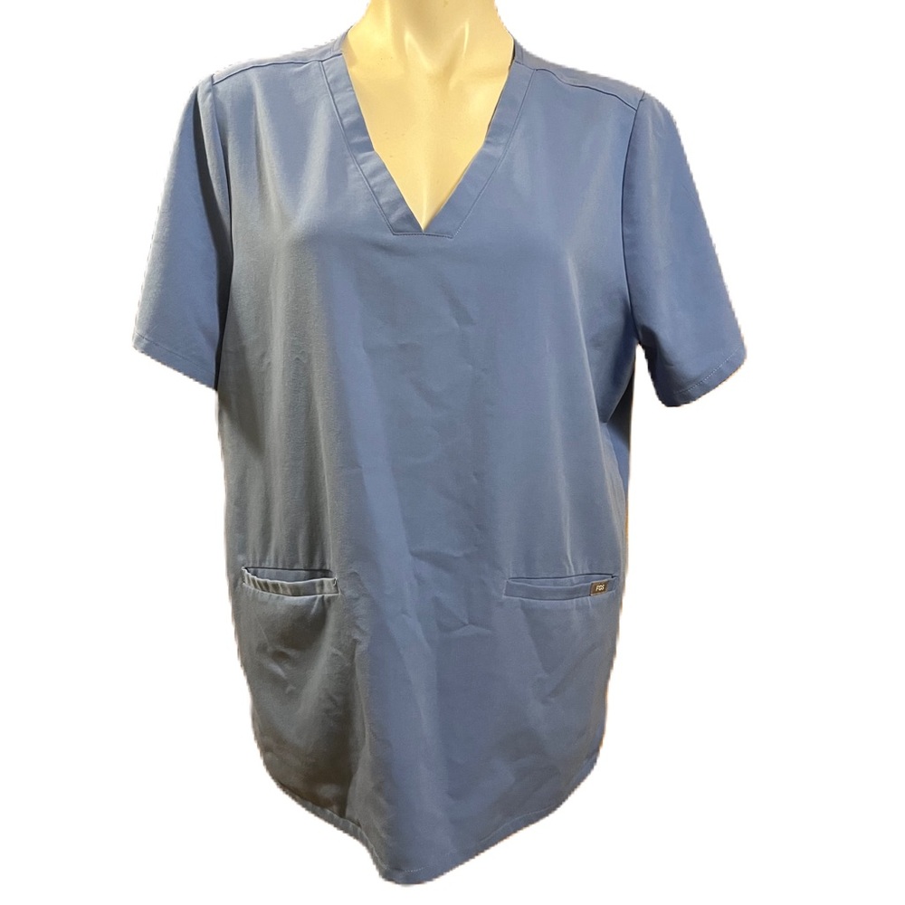 Figs blue casma medical scrub top XL
